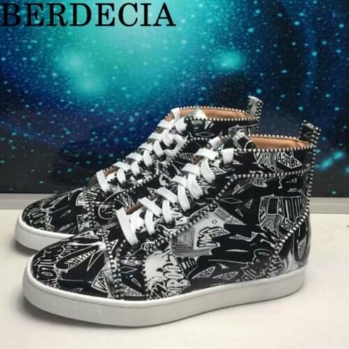 Graffiti Fashion Vulcanize Shoes Men Spring Autumn Black Platform Sneakers Lace-Up High Top Kanye Male Running Big Size