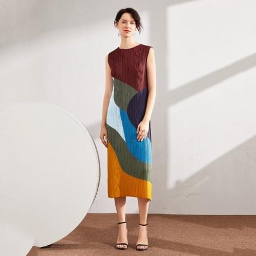 2021 New dress for women Miyak Pleated Fashion Color block sleeveless dresses