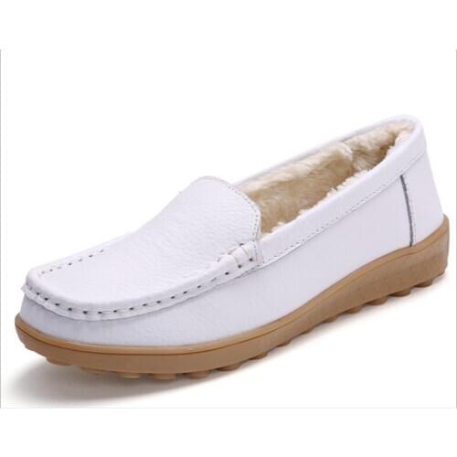 New Fashion Winter Boots Women Ankle Boots black red Plush Keep warmWoman Shoes Sneakers Flats shoes Genuine Leather shoes