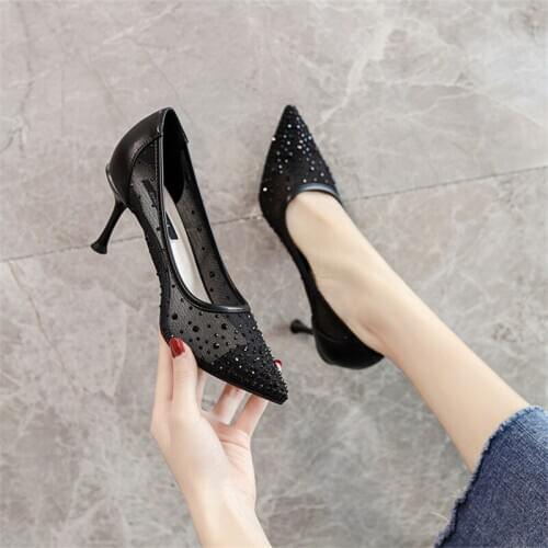 2020 Spring Summer Fashion Glitter sequined Women Pumps Sexy see through Lace Party Shoes Crystal High heels Wedding Bride Shoes