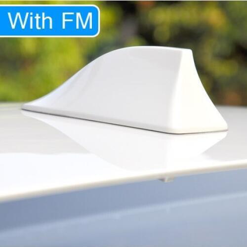 Car radio fin antenna signal with FM Car Accessories Auto parts For Renault Fluence sedan 2009 2010 2011 2012 2013 2014 2015