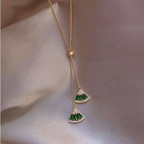 Korean Fashion Classic Green White Crystal Geometric Necklace Elegant Pendant Chokers Necklace For Women Temperament Jewelry