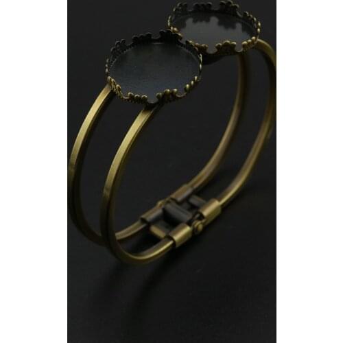 1Pcs Vintage Style Brass Bronze 20MM Round Crown Bezel Bracelet Bangle Settings DIY Supplies 60MM Diameter 1900231