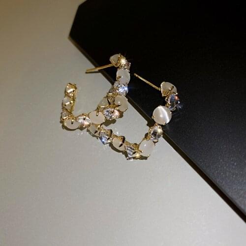 Origin Summer Dainty White Opals Sparkly Rhinestone Hoop Earrings for Women Girls Square C Shape Earrings Retro Accessories