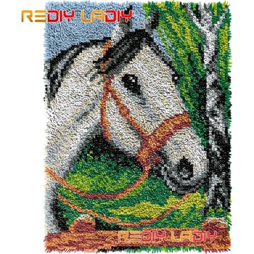 Latch Hook Rug White Horse Crocheted Wall Tapestry Kits DIY Carpet Rug Chunky Yarn Needlework Knitted Floor Mat Hobby & Crafts