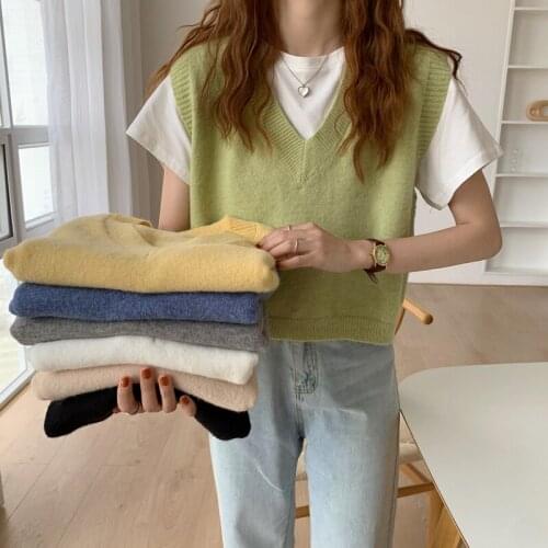 Vintage Women Casual Sleeveless Sweater Vest Korean V-neck Solid Extra Short Knitwear All-matching Pullover Gilet Winter Cloth