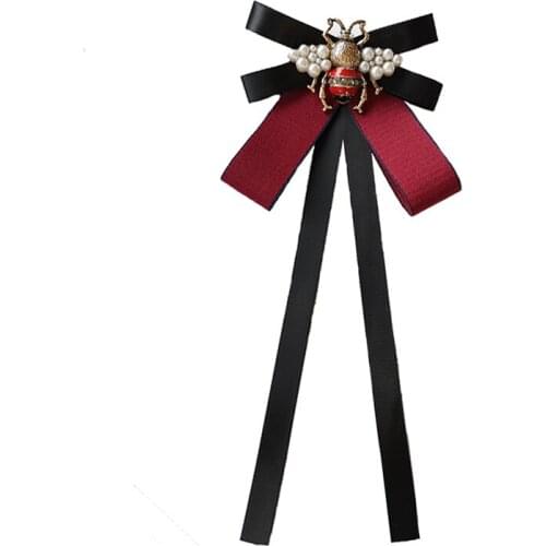 British Bow Tie Pin for Women Korean Womens College Style Shirt Accessories Handmade Ribbon Pearl Bee Collar Flower Brooch