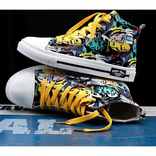 Sneakers men Classic high-top couple skateboard shoes breathable lace-up casual shoes Trendy graffiti street shoes