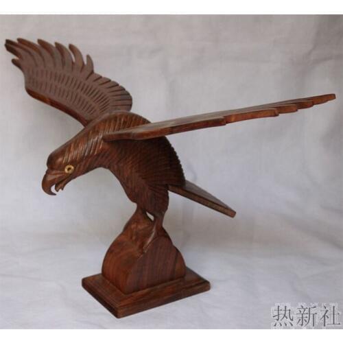 Pakistan folk handmade antique wood carving decoration decoration wood Eagle A great hawk spreads its wings