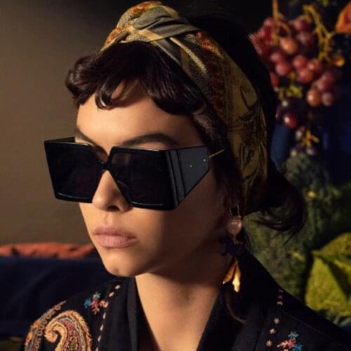 Fashion Black Oversized Square Sunglasses Women Men Luxury Brands New Designer Large Temples Vintage Sun Glasses Big Frame