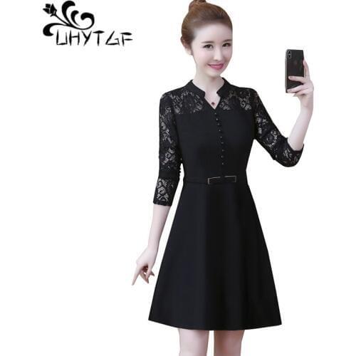 UHYTGF L-5XL plus size dress womens fashion lace Hollow long-sleeved autumn winter dress black V-neck evening party dresses 1288