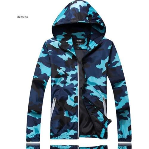 Mens Hooded Luminous Zipper Coats Spring Autumn Men Jacket Fashion Spring Men Brand Camouflage Jackets Casual Mens Coat