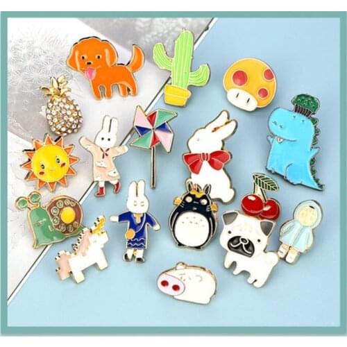 100pcs/lot Mix Design Cute Enamel Pin Women Cartoon Brooch Denim Jackets Decoration Kids Yellow Brooches Lapel Badge