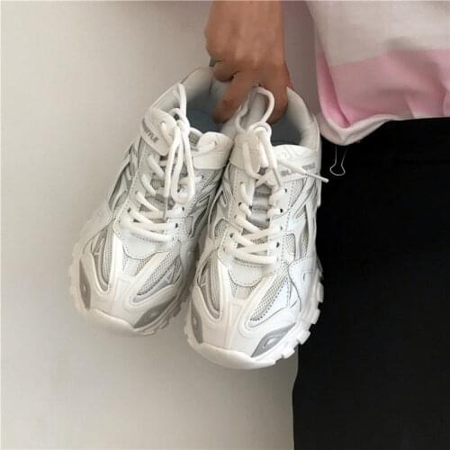 Brand Design Chunky Sneakers Women 2021 Breathable Sport Shoes Plus Size Ladies Trainers Black Casual Shoes Womens Sneakers
