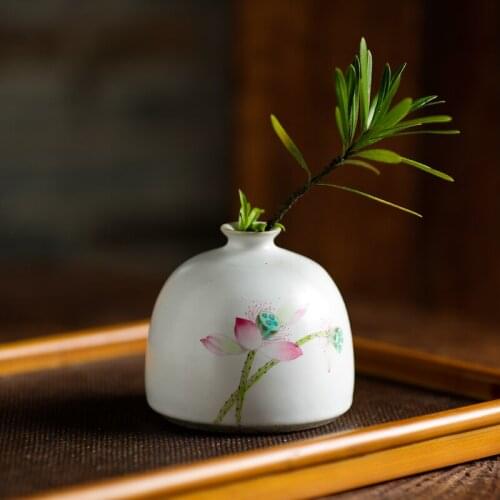 Ceramic Mini Vases For Flowers Small Lotus Vase Home Decor Vase White Flower Terrarium Home Accessorizes Chinese Jindezhen Vases