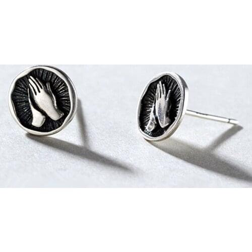 Personality Gothic Style Praying Hands Stud Earrings Antique Silver Plated Punk Earrings Hip Hop Jewelry Accessories