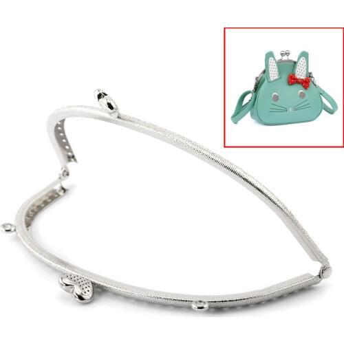DoreenBeads 2PCs dull silver color Heart Purse Bag Metal Frame Kiss Clasp Lock 16.5x8.5cm(6 4/8"x3 3/8")
