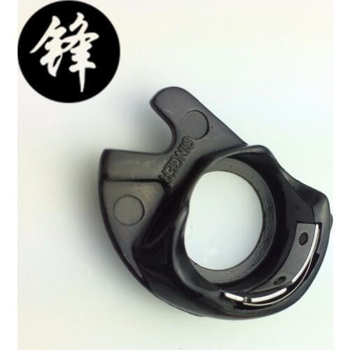 SEWING MACHINE SPARE PARTS & ACCESSORIES HIGH QUALITY SEWING BOBBIN CASE 421325(421326) SINGER SEWING BOBBIN CASE