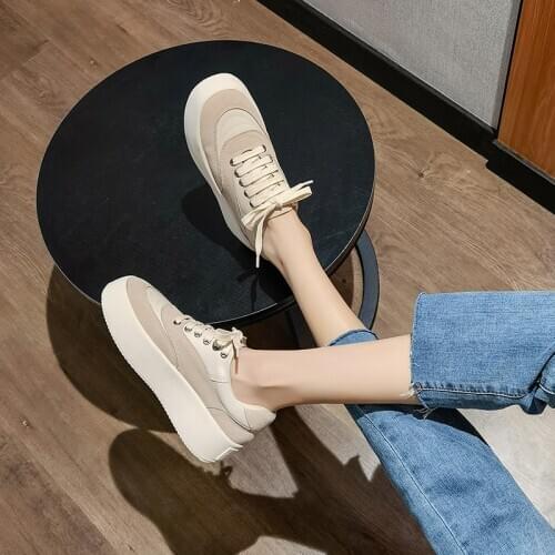 Thick Bottom Chunky Sneaker White Black Shoes Women 2021 New Student Sports Leisure Canvas Shoes Women Lace Up Mid Heel 4.5cm