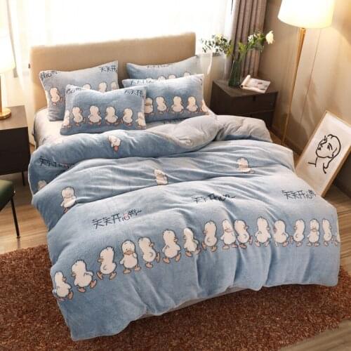 2020 New Cartoon Milk Velvet Winter Warm Net Red Thick Double-sided Short Plush Snowflake Bedding