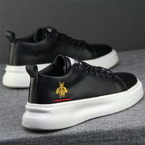 Mens shoes 2021 mens increased thick-soled embroidery board shoes white shoes all-match breathable sports casual shoes
