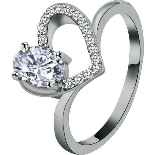 2017 Heart Ring Paved Thin Crystal Rings Prong Set Oval Cubic Zirconia Engagement Ring for Women Wedding Anillos Mujer Vaz