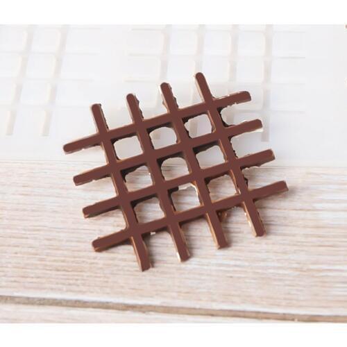 The grid shape Non-stick Silicone Chocolate Mold Ice Molds Cake Mould Bakeware Baking Tools