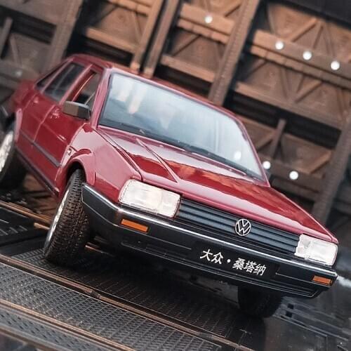 Welly 1:24 SANTANA alloy car model Diecasts & Toy Vehicles Collect gifts Non-remote control type transport toy