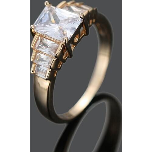 HIP Hop 1Pc Creative stepped crystal ring Copper inlaid zircon Fashion Ring Bling For Women Jewelry Dropshiping