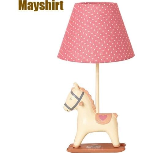 Resin Horse Table Lamps Childrens Room Bedside Lamp Modern Nordic Animal Stand Light Fixtures Kids Study Living Room Home Decor