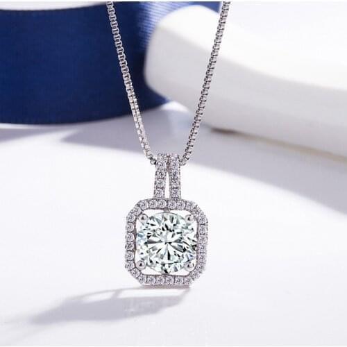 Trendy Pendant Chain Jewellery Square Stone Womens Crystal Necklace Party Gift