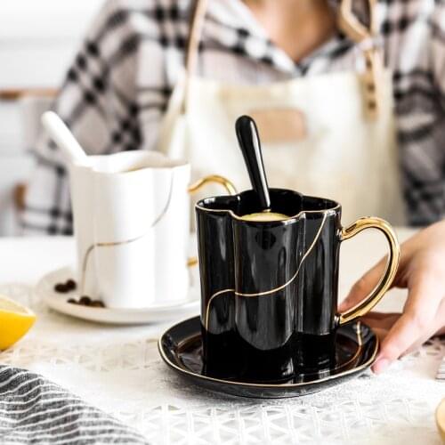 Nordic Clover Coffee Cup With Saucer In Gold Rim Creative Porcelain White Black Tea Mug and Plate Kitchen Tableware Unique Gifts