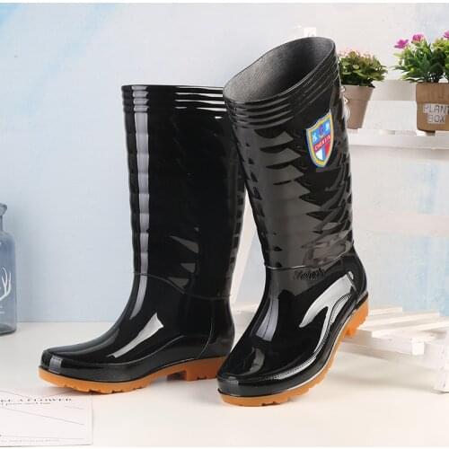 Men Rain Boots Workplace Kitchen Waterproof Anti-skip Anti-oil Labor Shoes Male Rainy Car Washing Mens Shoes uik