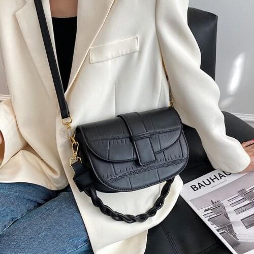 Popular Bag New Fashionable Autumn and Winter Internet Celebrity One Shoulder Saddle Bag Messenger Bag All -Matching Small Bags