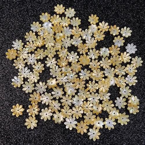High Quality 5Pcs 10mm Natural Carved Mother of Pearl Yellow Flower Shell Beads for DIY Fashion Earrings Jewelry Making Findings