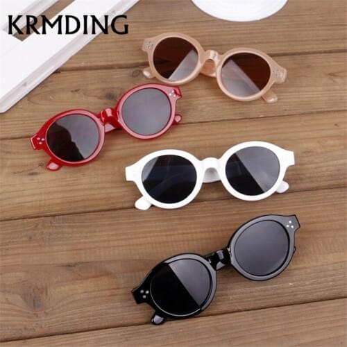 KRMDING 2019 new fashion Retro kids sunglasses boys and girls cute sun beach baby sunglasses travel glasses UV400 goggles