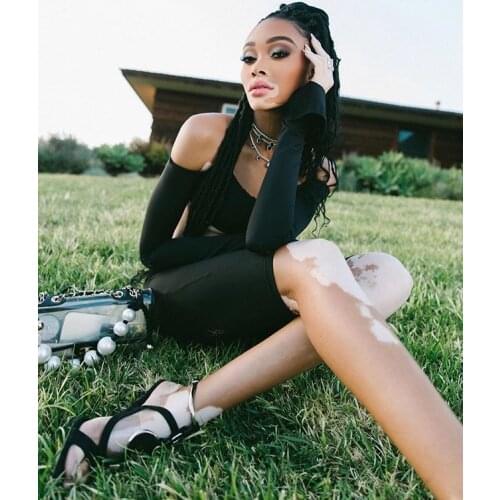 Free shipping high quality black hanging bodice with long sleeve tops and tight shorts pants rayon bandage two-piece set