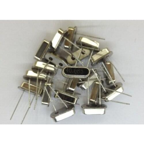 20pcs/LOT 40.685MHZ 40.685M 40.685 HC-49S Quartz crystal resonator crystal