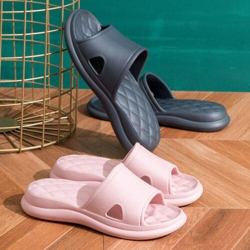 Massage Slippers Women Summer Home Shoes Japanese Couples Indoor Comfort Thick Sole EVA Non-Slip Soft Slides Mens Beach Sandals