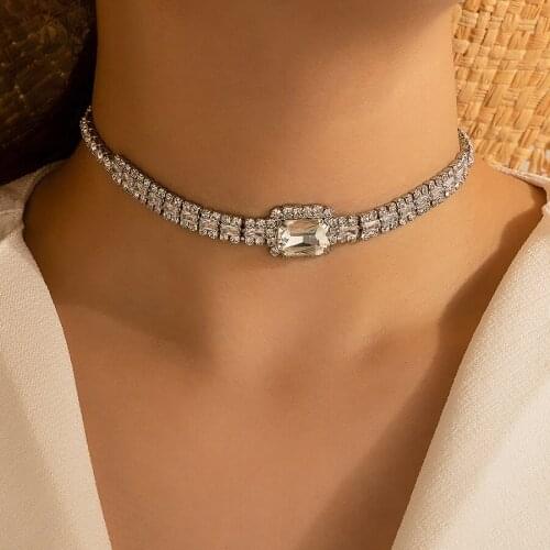 Square Crystal Geometric Necklace Silver Color Clavicle Choker For Women Wedding Banquet Jewelry Gift Exquistied Choker
