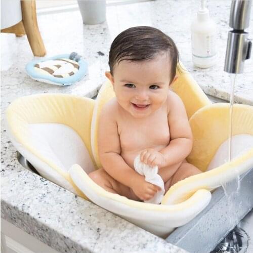 Baby Shower Portable Bath Mat Air Cushion Infant Bath Tub Pad Non-Slip Bathtub Mat Newborn Safety Bathtub Sunflower Cushion Mat