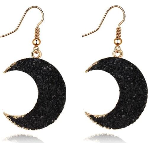 2021 New Arrival Classic Simple Moon Crescent Crystal Stud Earrings For Women Fashion Gold Color Metal Party Pendiente