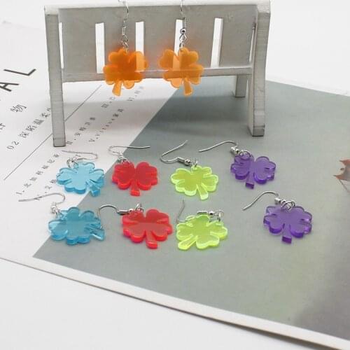 1 pair of multicolor four-leaf clover acrylic earrings female simple Korean version cute jewelry fashion flower pendant gift