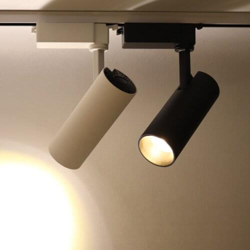 Luminturs Track Lights