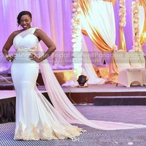 Mermaid One Shoulder Streamer Bridesmaid Dresses With Gold Appliques White Chiffon Women Long Wedding Party Dress Maid Of Honor