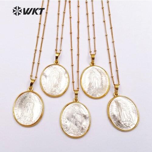 WT-JN022 WKT Noble Snowy Natural Shell Jesus Christ Pendants Bamboo Chain Necklaces Hand Carved White Shell Pendant Necklaces
