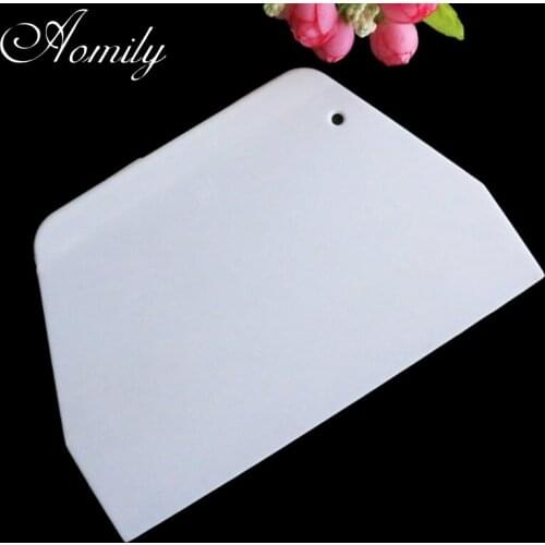 Aomily Durable Trapezoid Scraper Spatula Fondant Cake Dough Pizza Tool Kitchen Multifunction Slicer Blade Plastic Cake Tool L/S