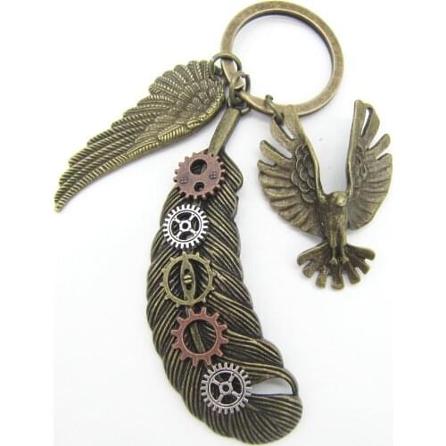 Good Design Alloy Hawk and Feather with Smart Gears Vintage Steampunk Keychain Jewelry