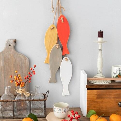 Vintage Hanging Decoration Fish Colorful Scandinavian Wooden Crafts Retro Home Stay Living Room Wall Art Decor