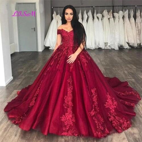 Burgundy Off The Shoudler Ball Gown Evening Dresses Long Lace Up Back Satin Prom Dress Lace Appliques Party Gowns